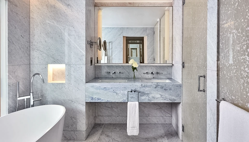 هتل برکلی پراتونام بانکوک